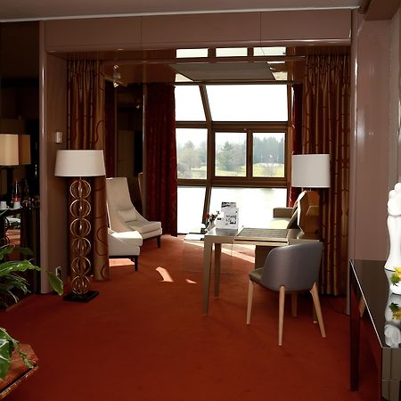 La Cote Saint Jacques Hotel Joigny Bagian luar foto