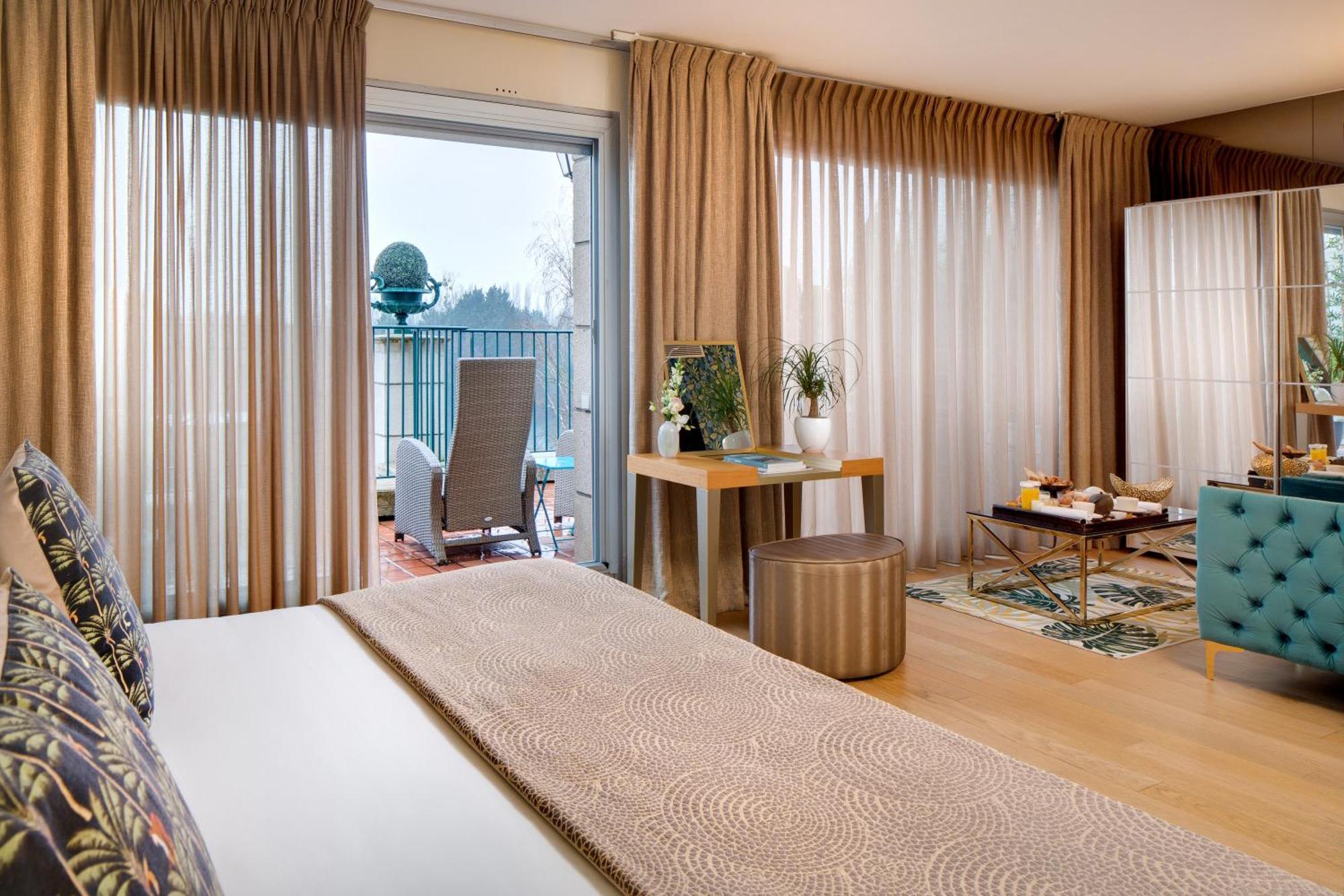 La Cote Saint Jacques Hotel Joigny Bagian luar foto