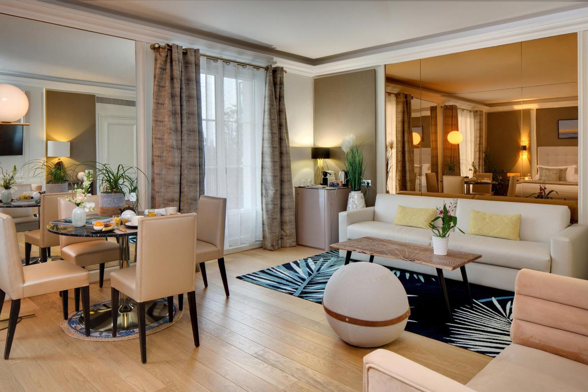 La Cote Saint Jacques Hotel Joigny Bagian luar foto