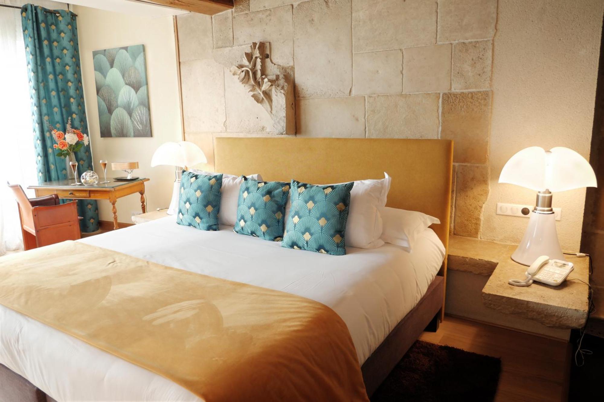 La Cote Saint Jacques Hotel Joigny Bagian luar foto